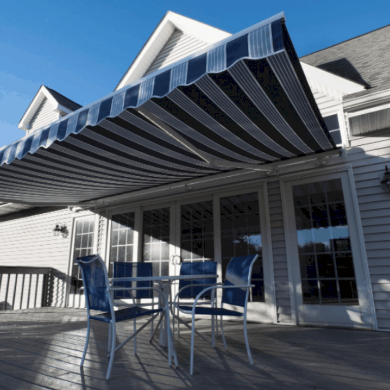 Northwest Arkansas retractable awnings
